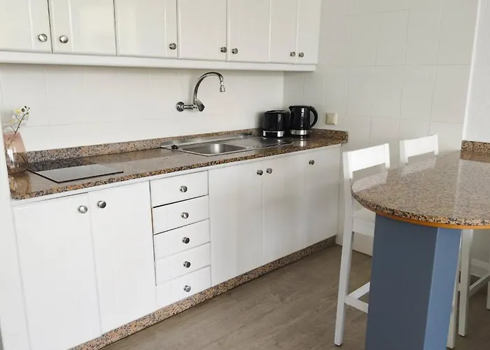 Cozy Yumbo Center * マスパロマス